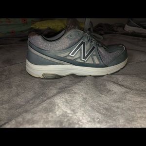 Grey new balance shoes ! Barely worn !